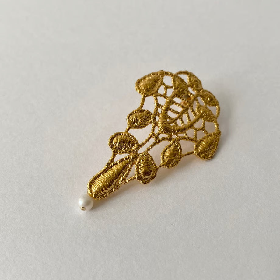 lace pierce(one side) (gold) ---274
