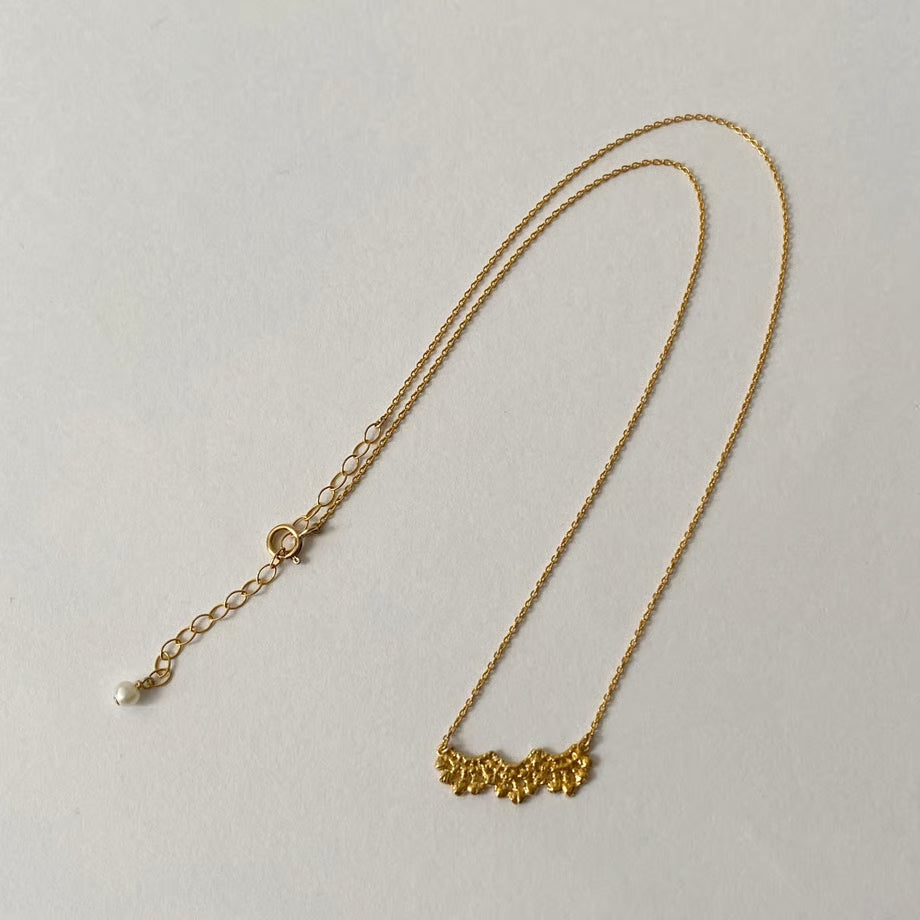 lace grain necklace (gold)---136