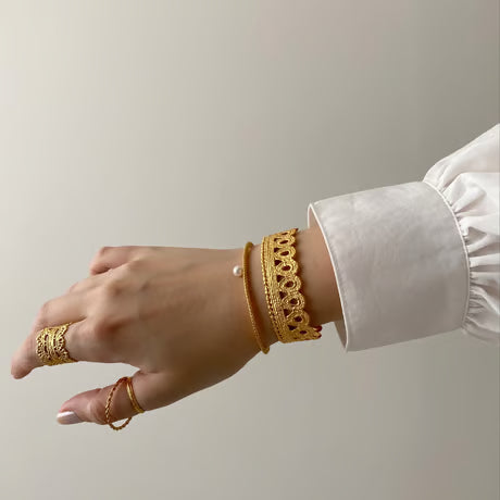 lace braid bangle (gold)---157