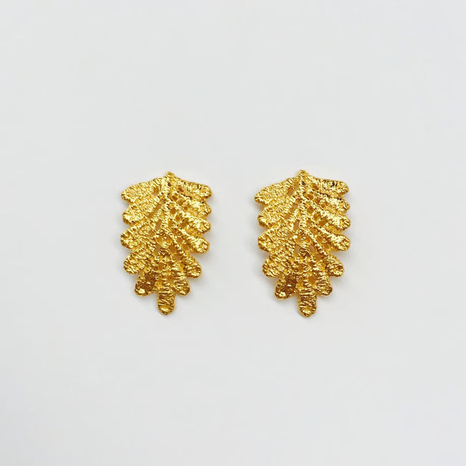 lace leaf pierces (gold)---214