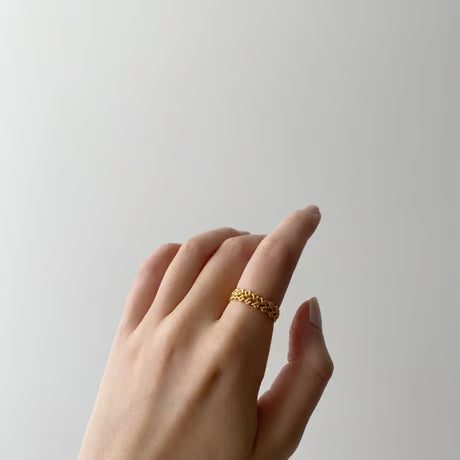 lace eternity ring (gold)---296