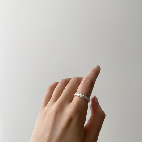 lace braid ring (silver)---300