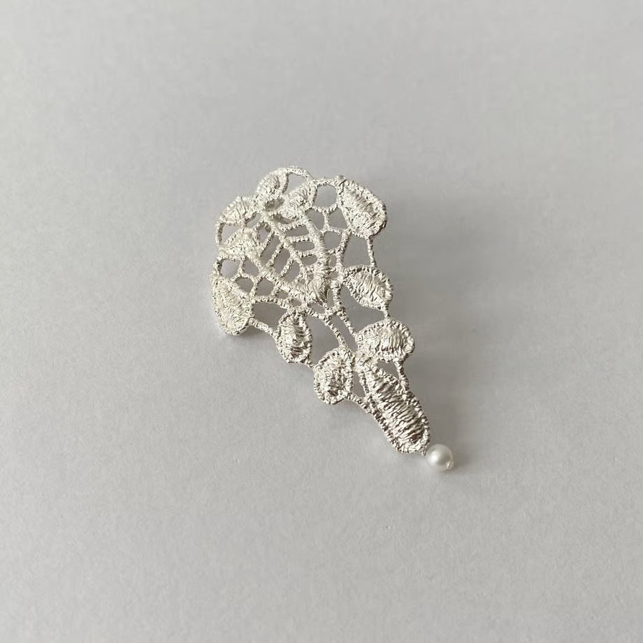 lace pierce (one side)(silver) ---274