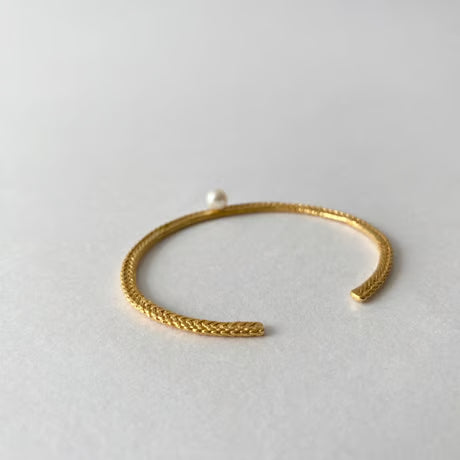lace braid bangle (gold)---157