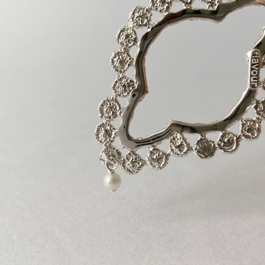 lace dot pierce (one side)(silver) ---273