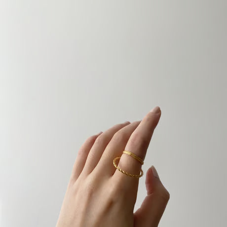 stitch double ring (gold)---333