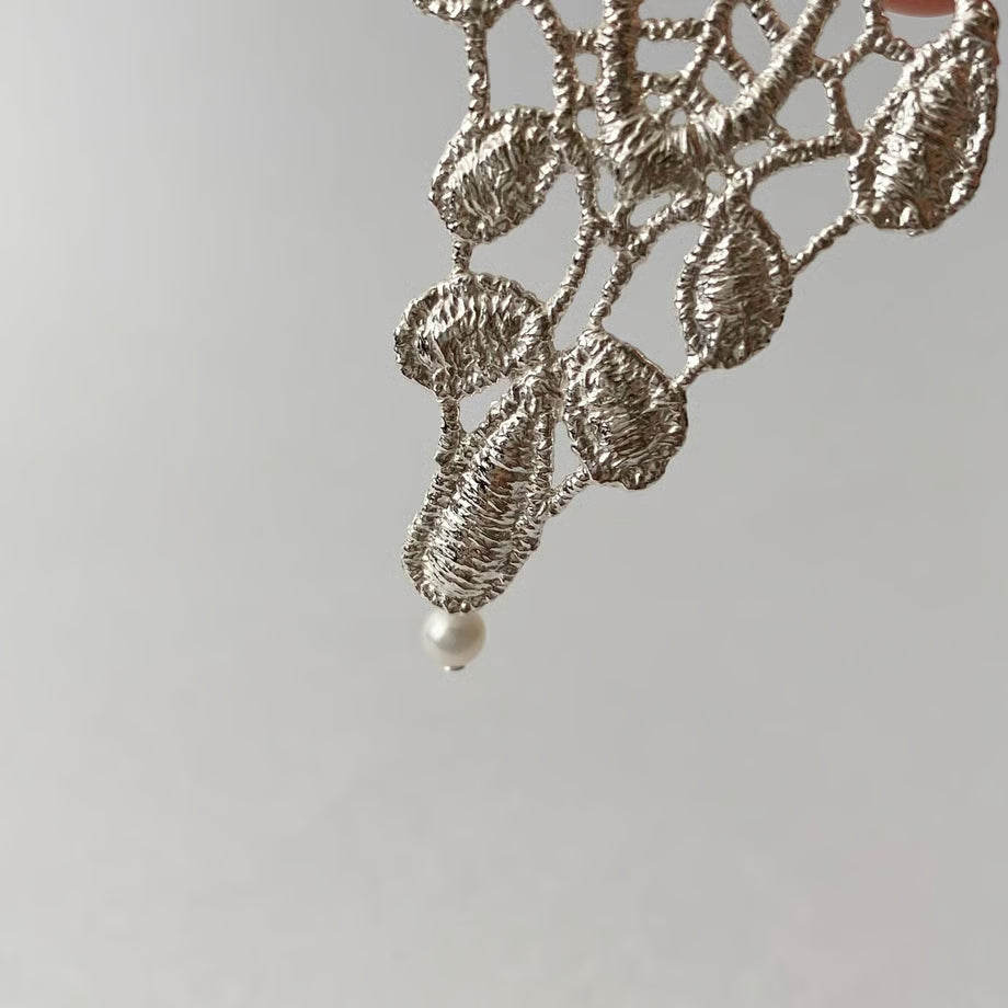 lace pierce (one side)(silver) ---274