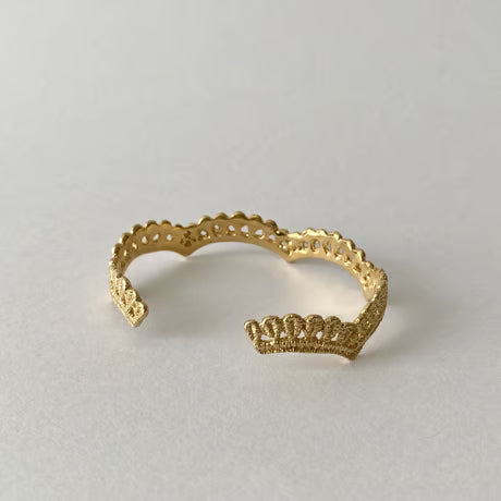 bangle (gold)---345