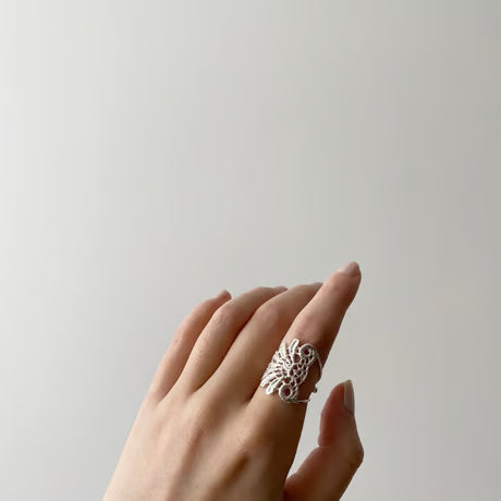 lace feather ring (silver)---103