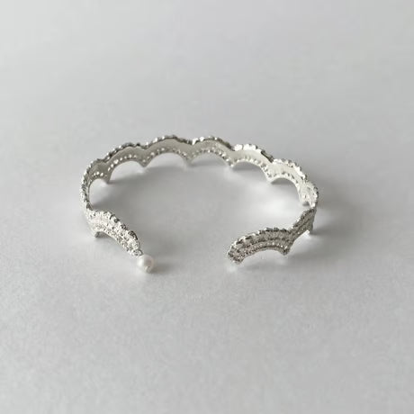 lace wave bangle(silver)---034