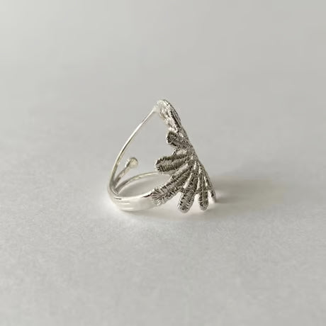 lace feather ring (silver)---103