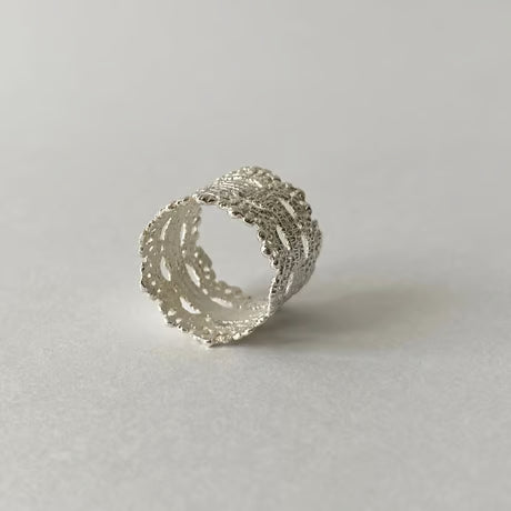 lace double crown ring (silver)---105