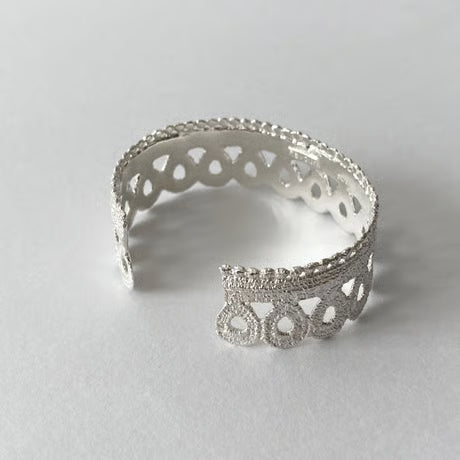 loop bangle (silver)---024