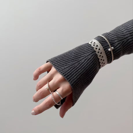 loop bangle (silver)---024