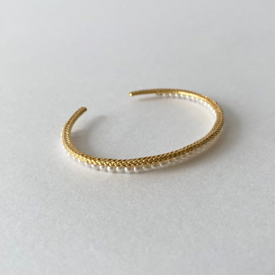 lace braid +pearl bangle(gold)---319