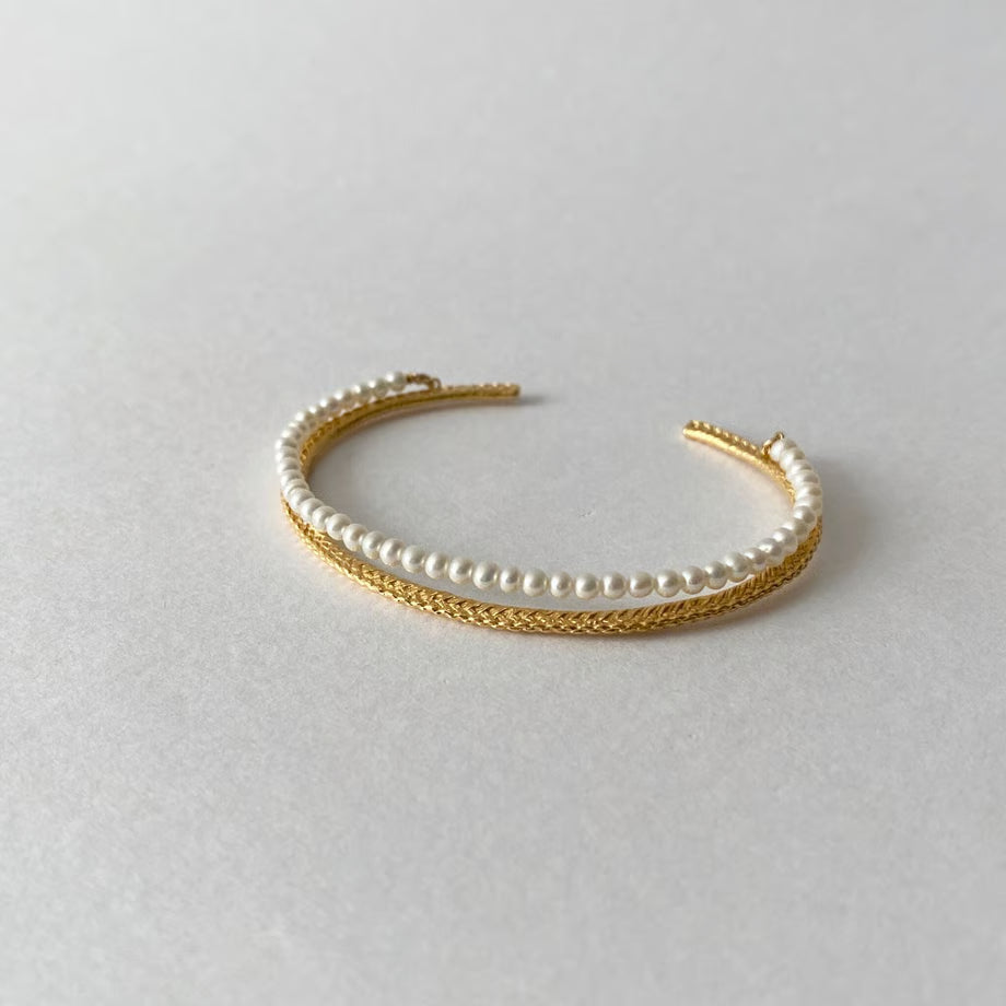 lace braid +pearl bangle(gold)---319
