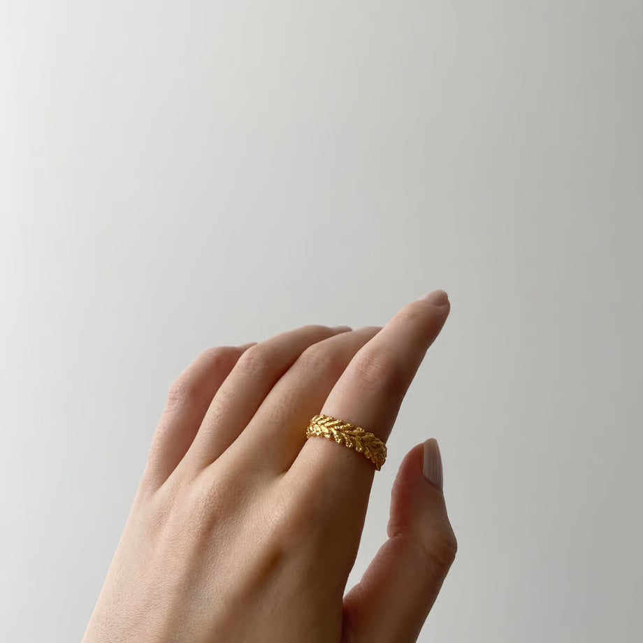 lace laurel ring (gold)---112