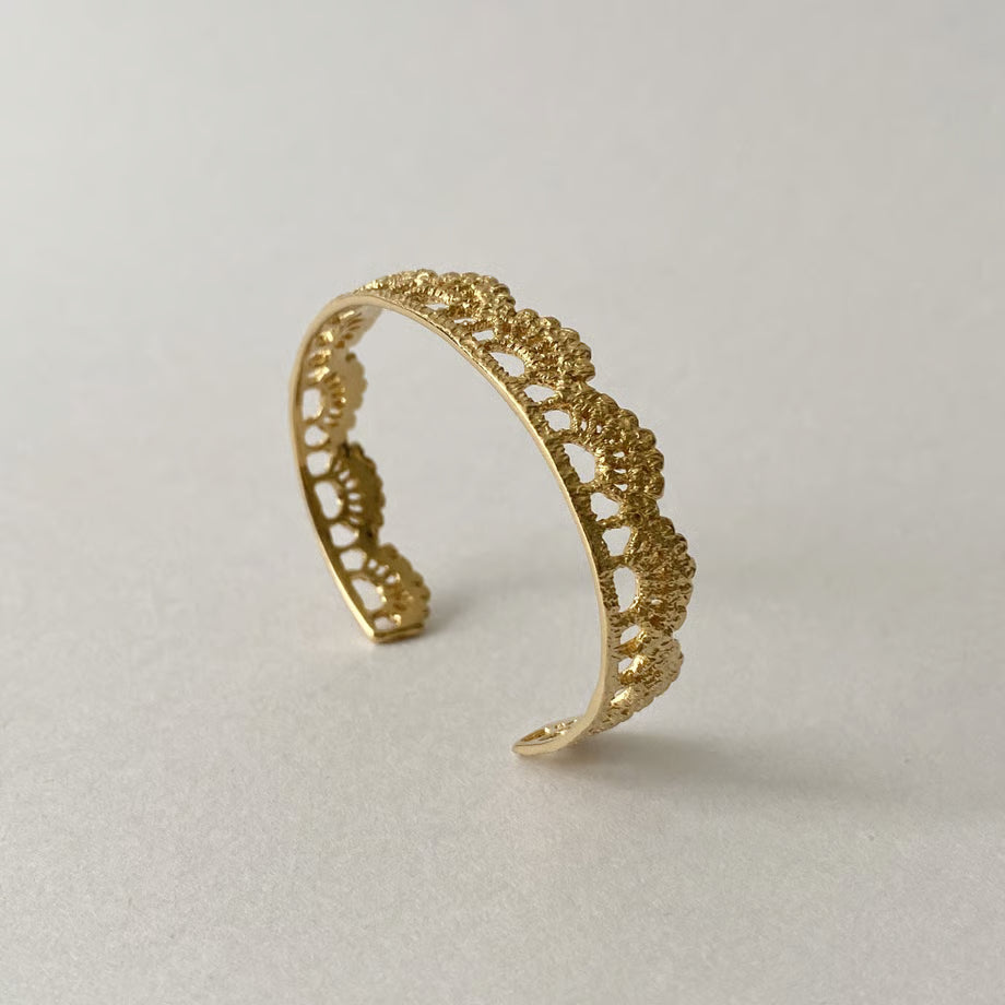 bangle (gold)---341