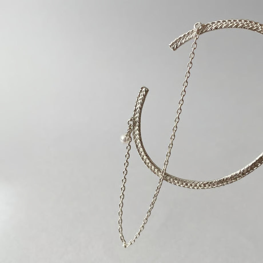 lace braid +chain bangle (silver)---318