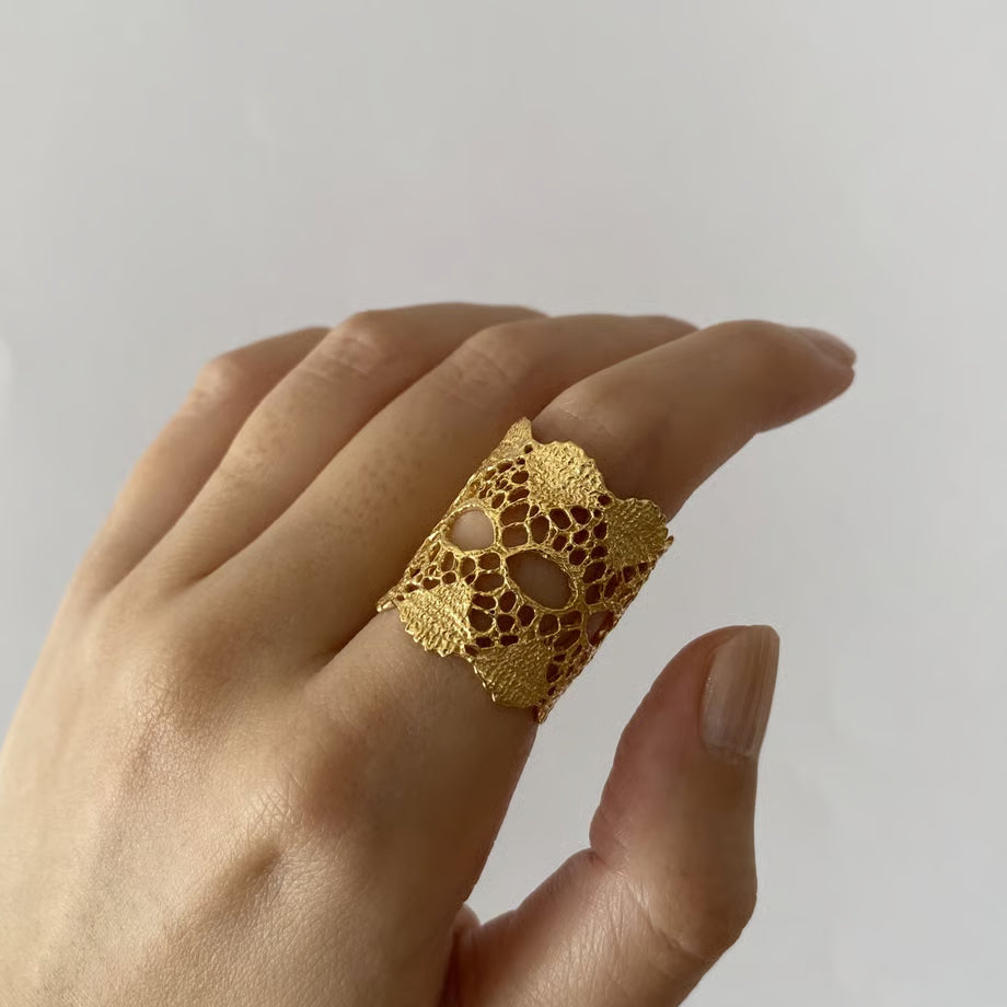 lace ring(gold)---364
