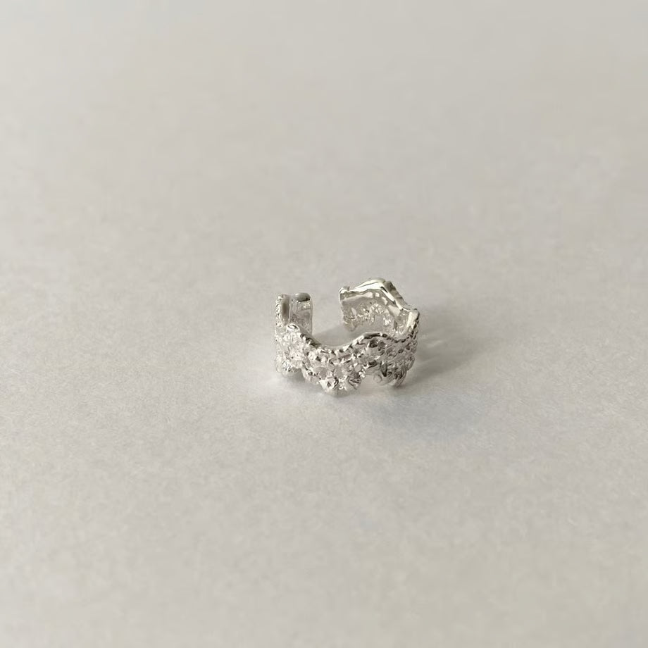 lace grain ear cuff (silver)---298
