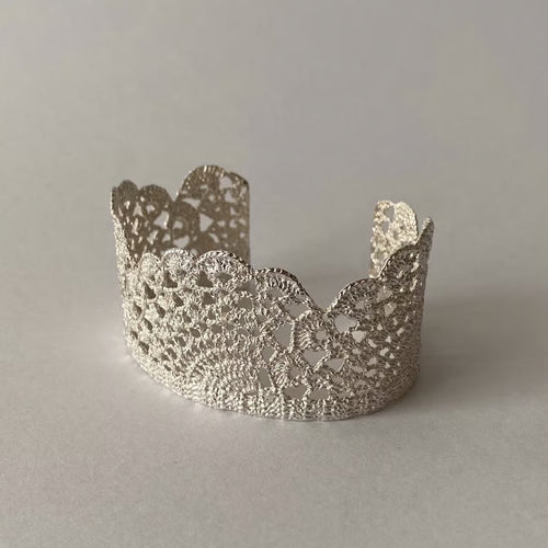 antique lace bangle (silver)---340