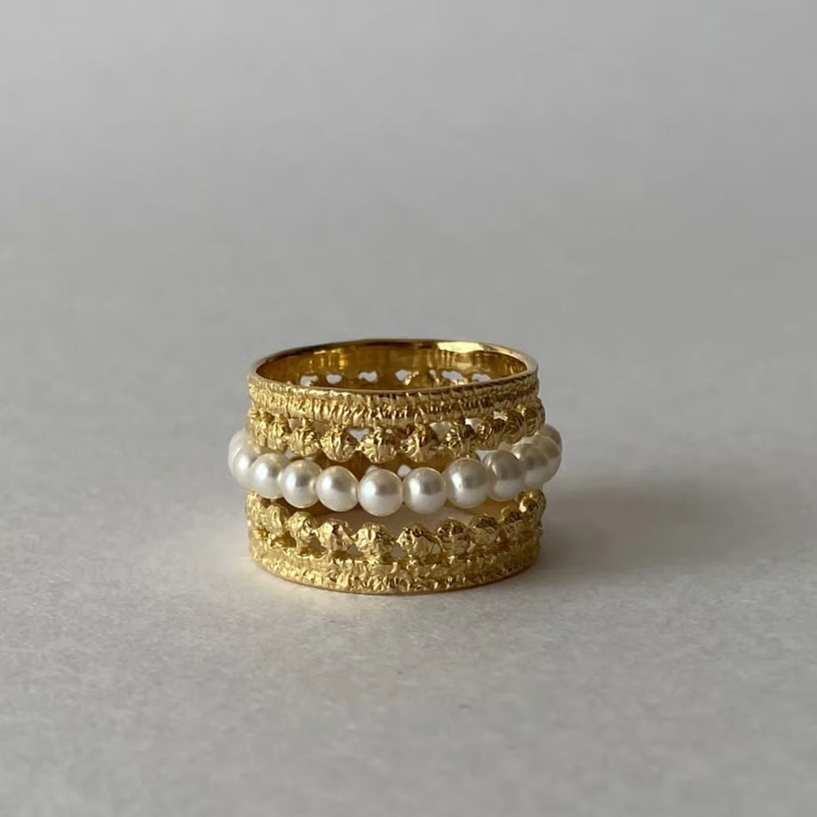 milk crown＋pearl set ring(gold)---363