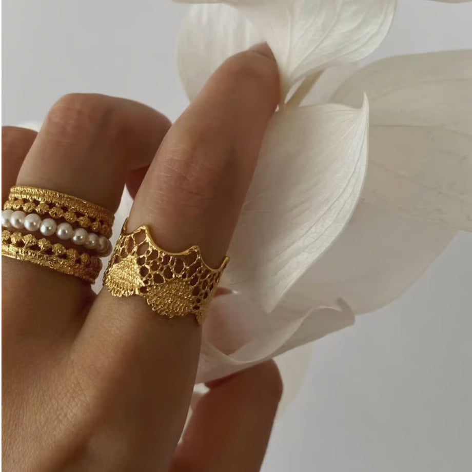 lace ring(gold)---363