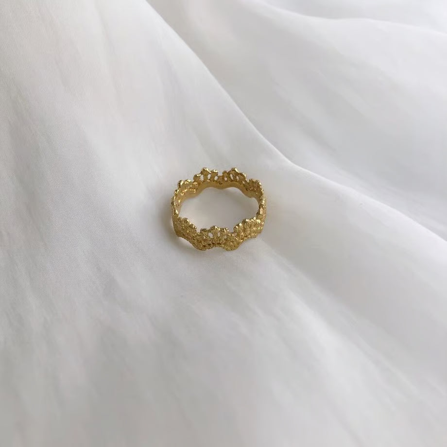 lace grain ring (gold)---297