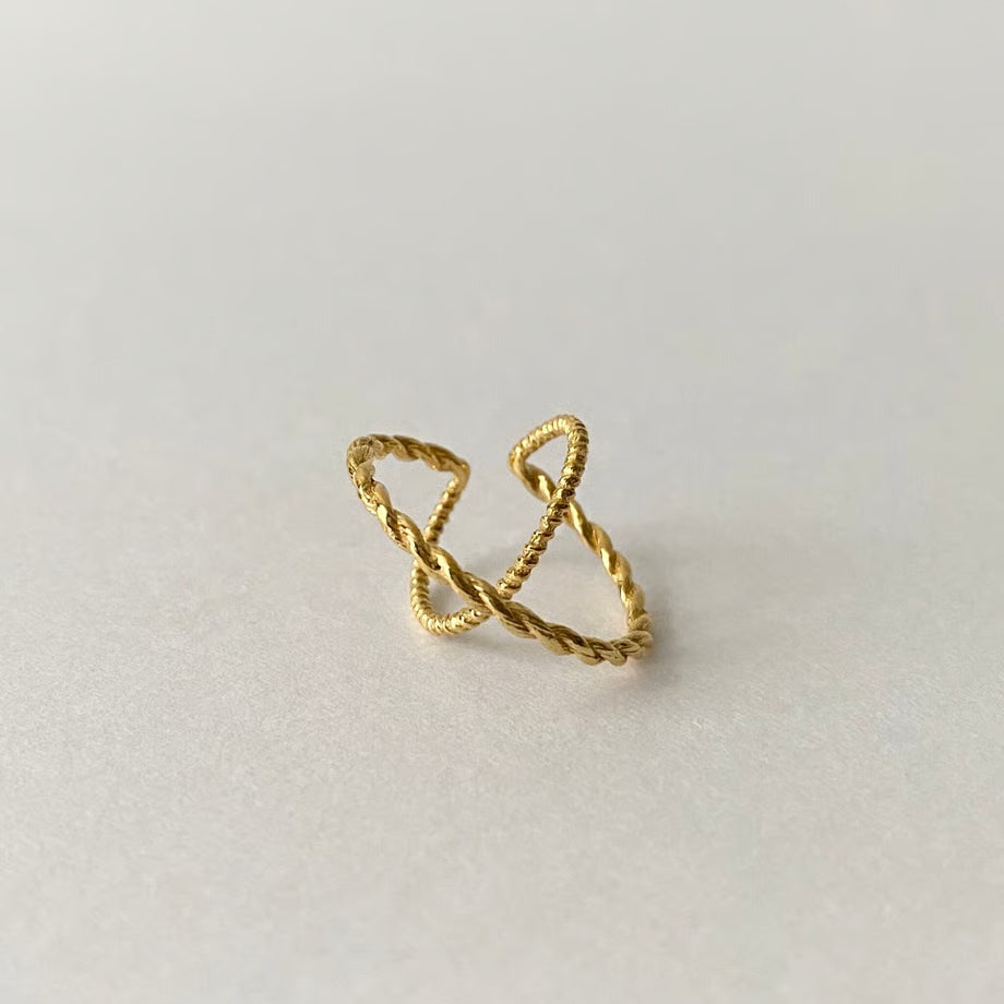 rope ear cuff /double twist(gold)---322