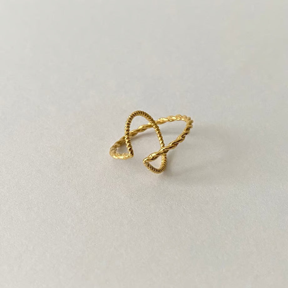 rope ear cuff /double twist(gold)---322