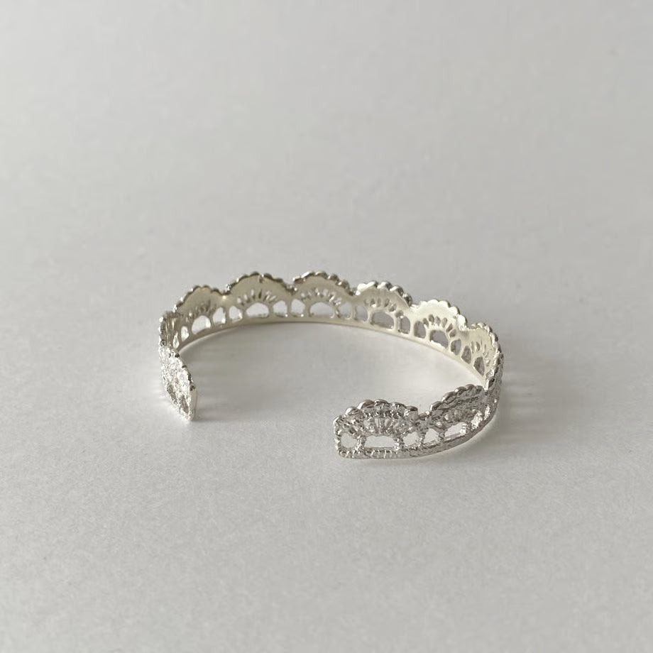 bangle (silver)---341