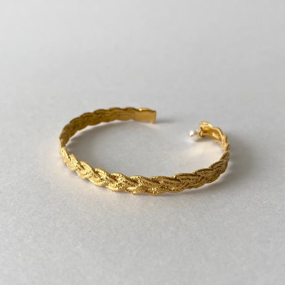 lace braid bangle (gold)---027