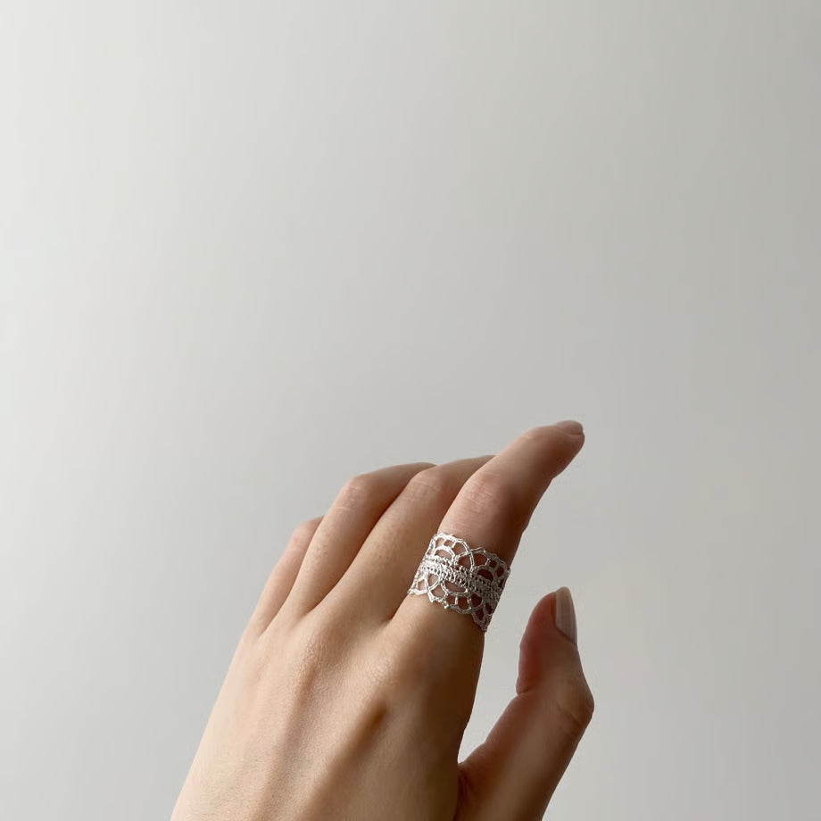 Lace arabesque ring (silver)---208