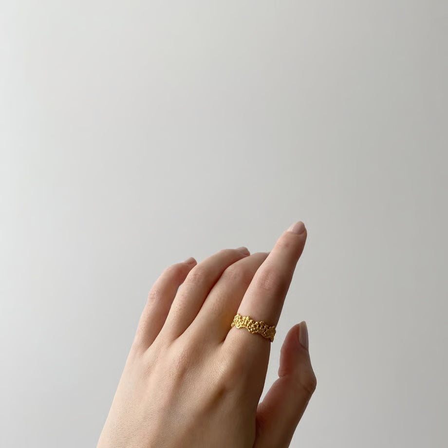 lace grain ring (gold)---297